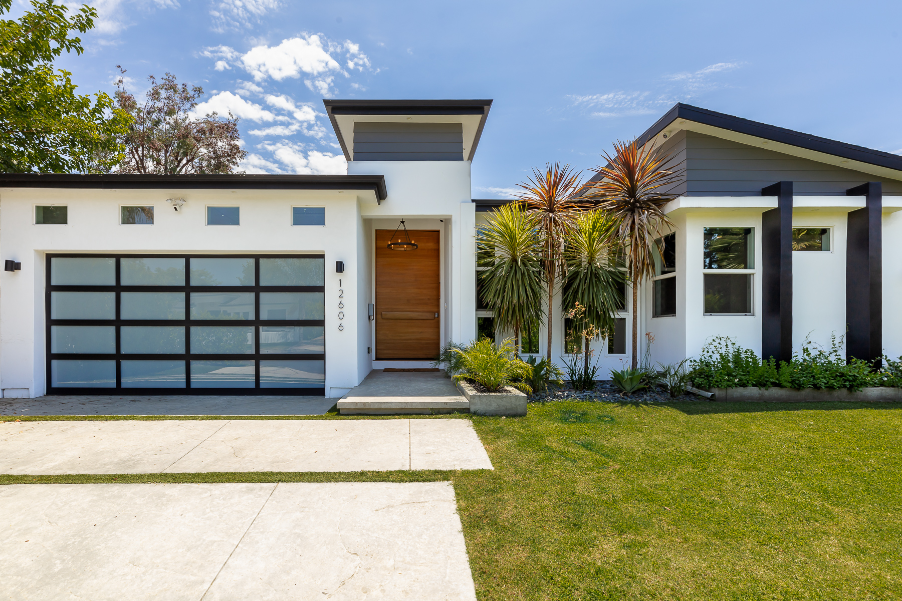 Custom home remodeling example 1