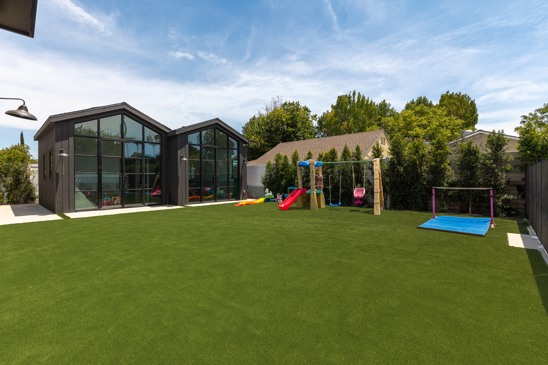 Custom home remodeling example 9