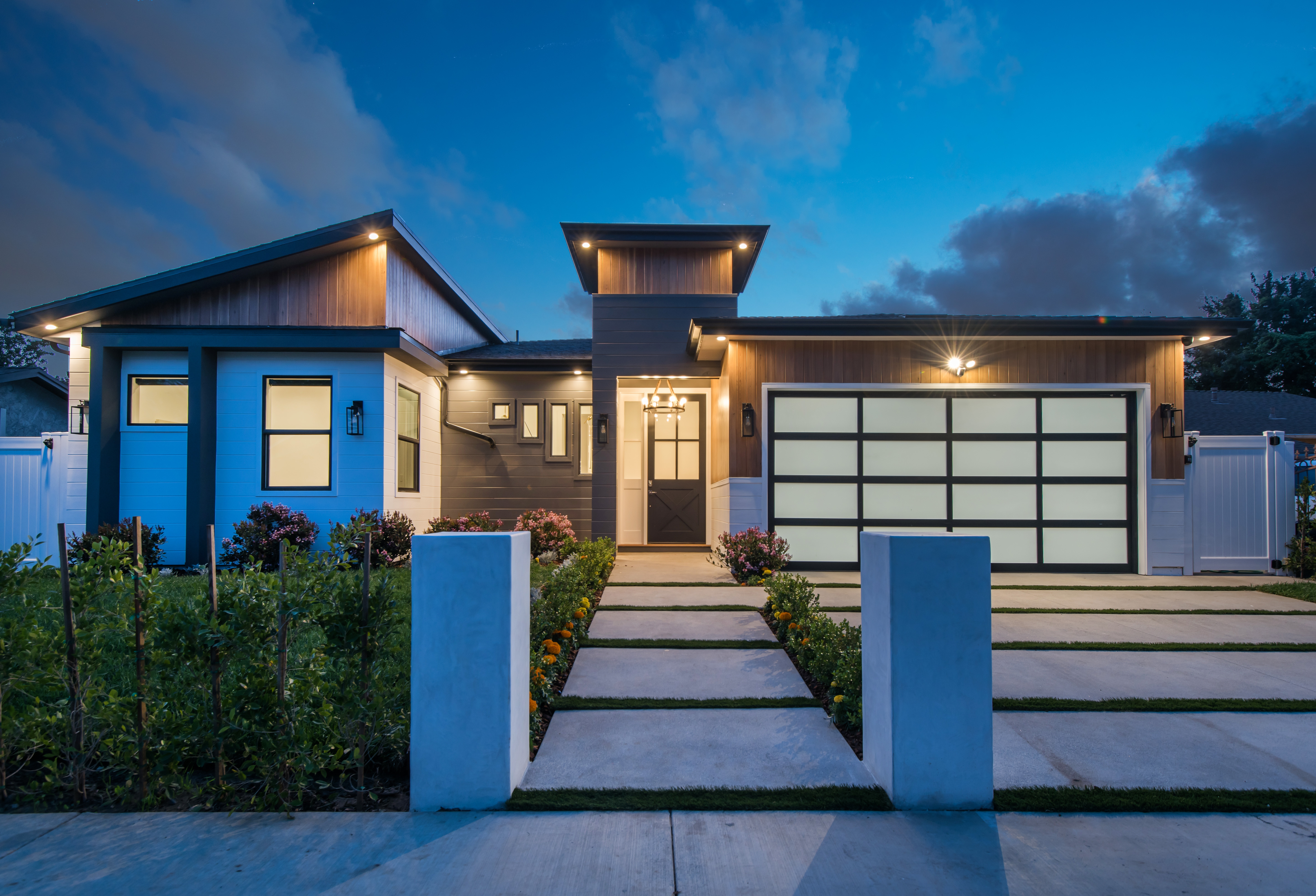 Custom home remodeling example 19