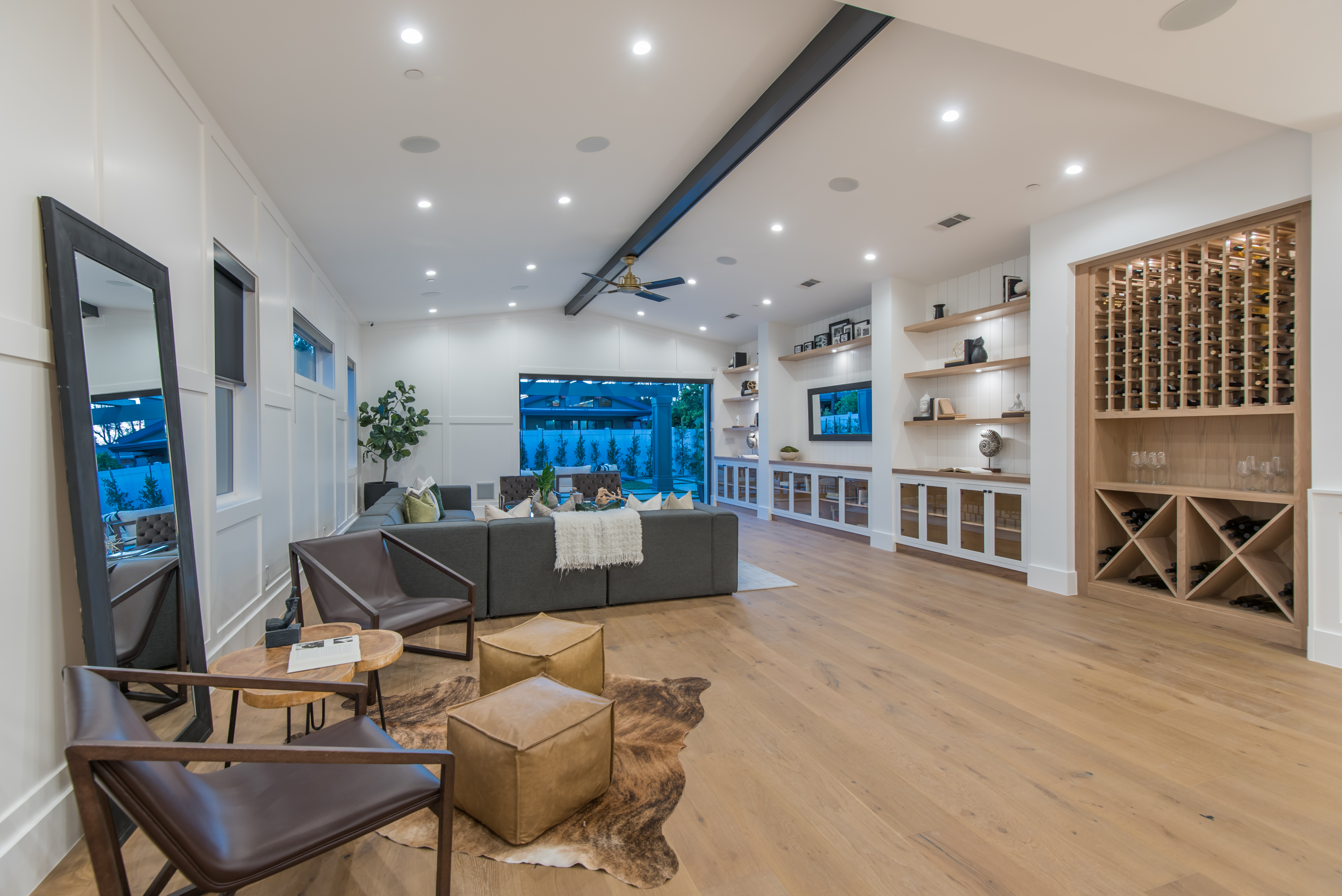 Custom home remodeling example 25