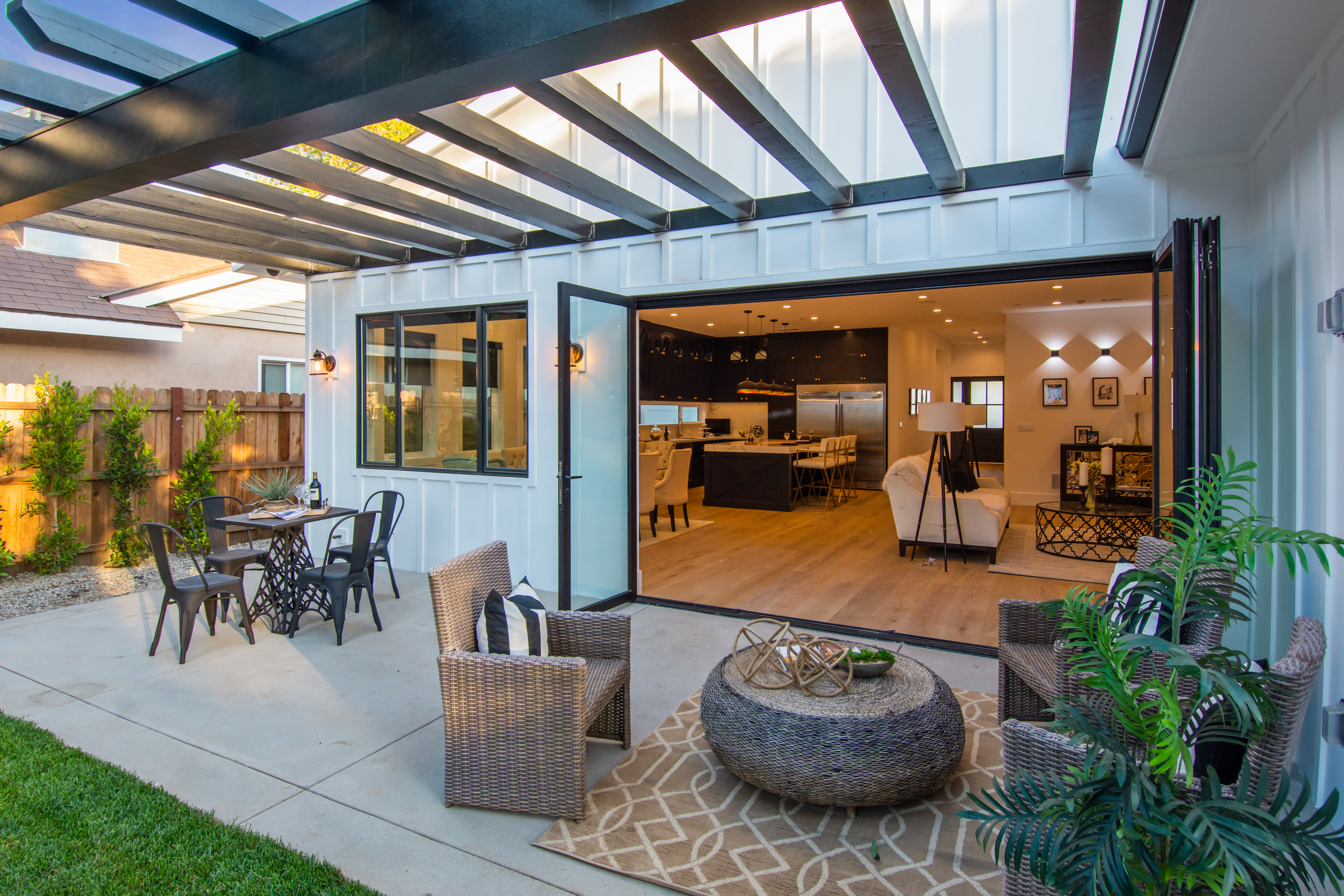 Custom home remodeling example 26