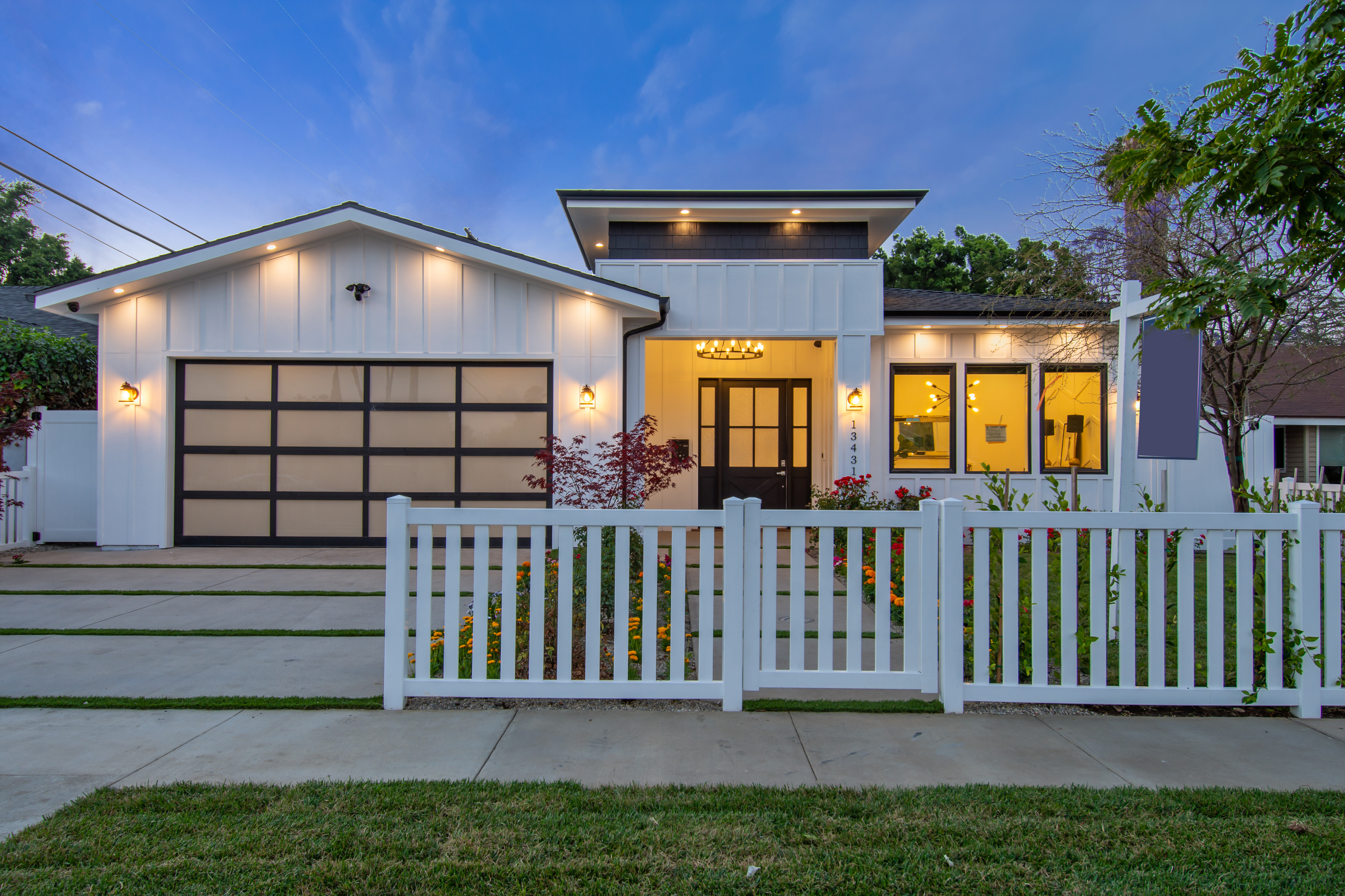 Custom home remodeling example 27