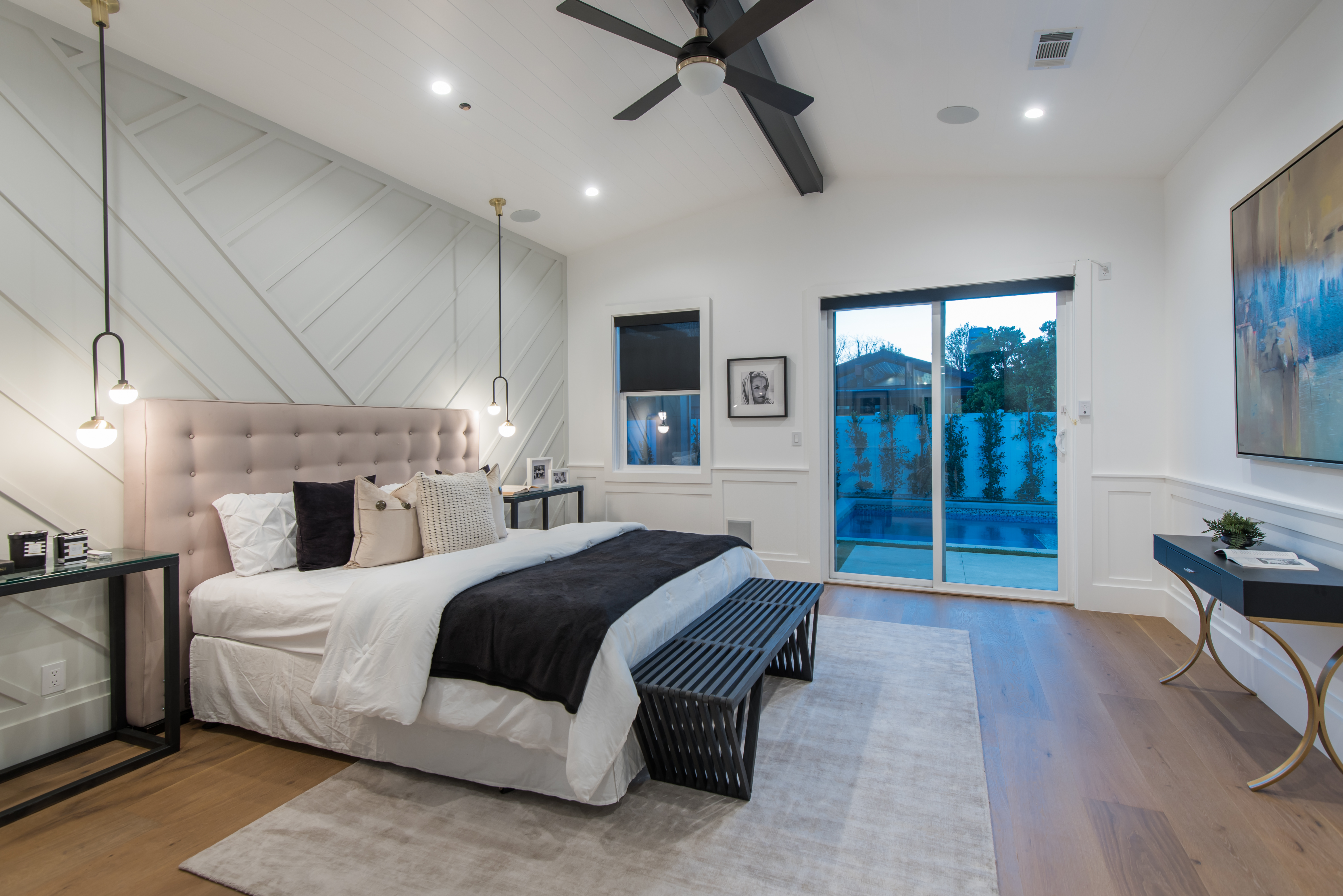 Custom home remodeling example 28