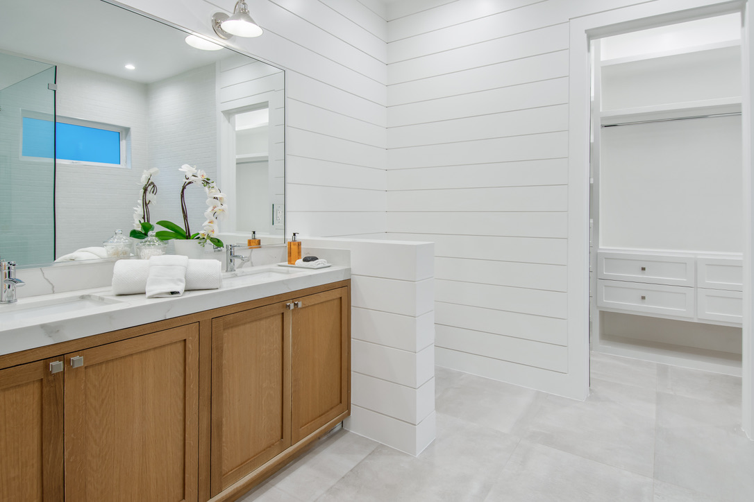 Water damage restoration example 4